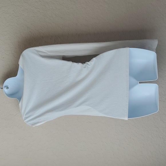 4/$30 **Open Edit One Sleeve Ribbed White Medium Top - Picture 8 of 9